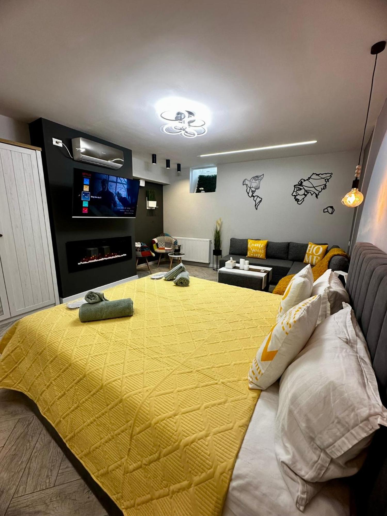 Stay Inn Central Brasov Apartments Exterior photo
